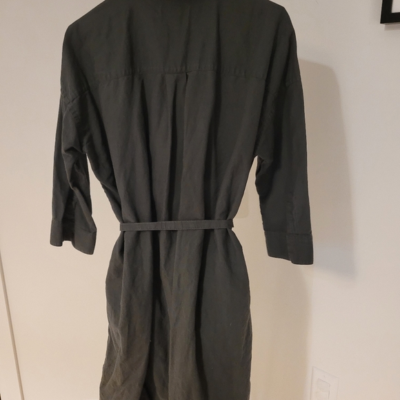 Deep Army Green Uniqlo Shirt dress - Picture 3 of 3